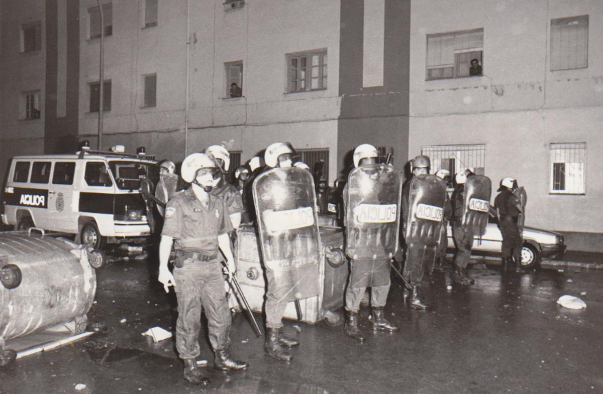 Asi fueron los precedentes del conflicto vecinal de las casitas rosas a finales de los años 80