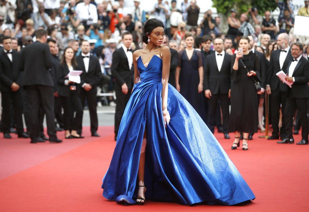El look de la modelo Winnie Harlow en la alfombra roja del segundo día de Cannes