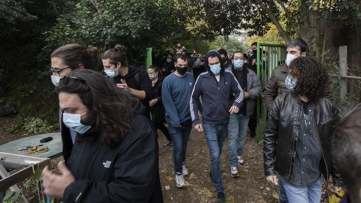 Desalojo y cargas policiales en un casal okupa en Benimaclet