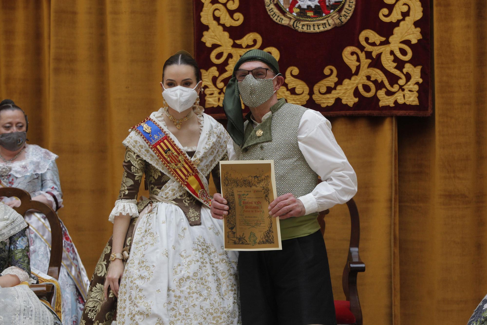 Las dos sesiones de homenaje de "brillants" en las fallas de Jesús