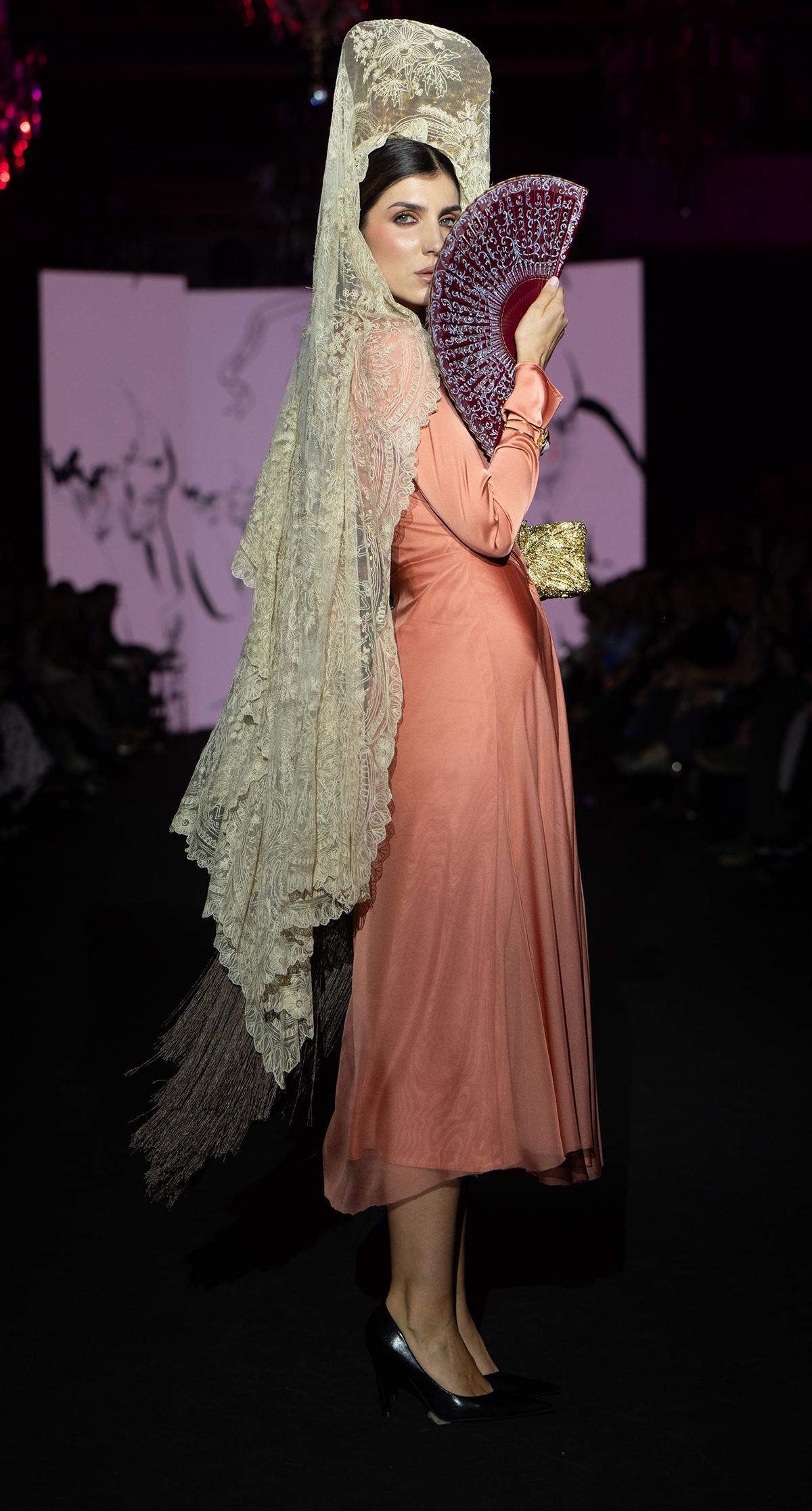 Fotogalería | Desfile de Juan Foronda en We Love Flamenco