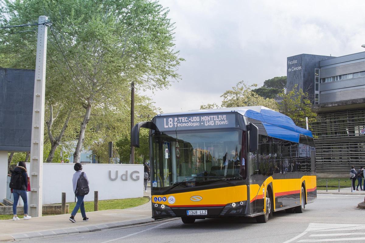 Autobús al campus Montilivi.