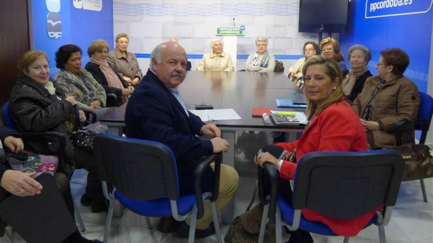 Jesús Aguirre critica a la Junta de Andalucía por no subir las pensiones de los sanitarios jubilados