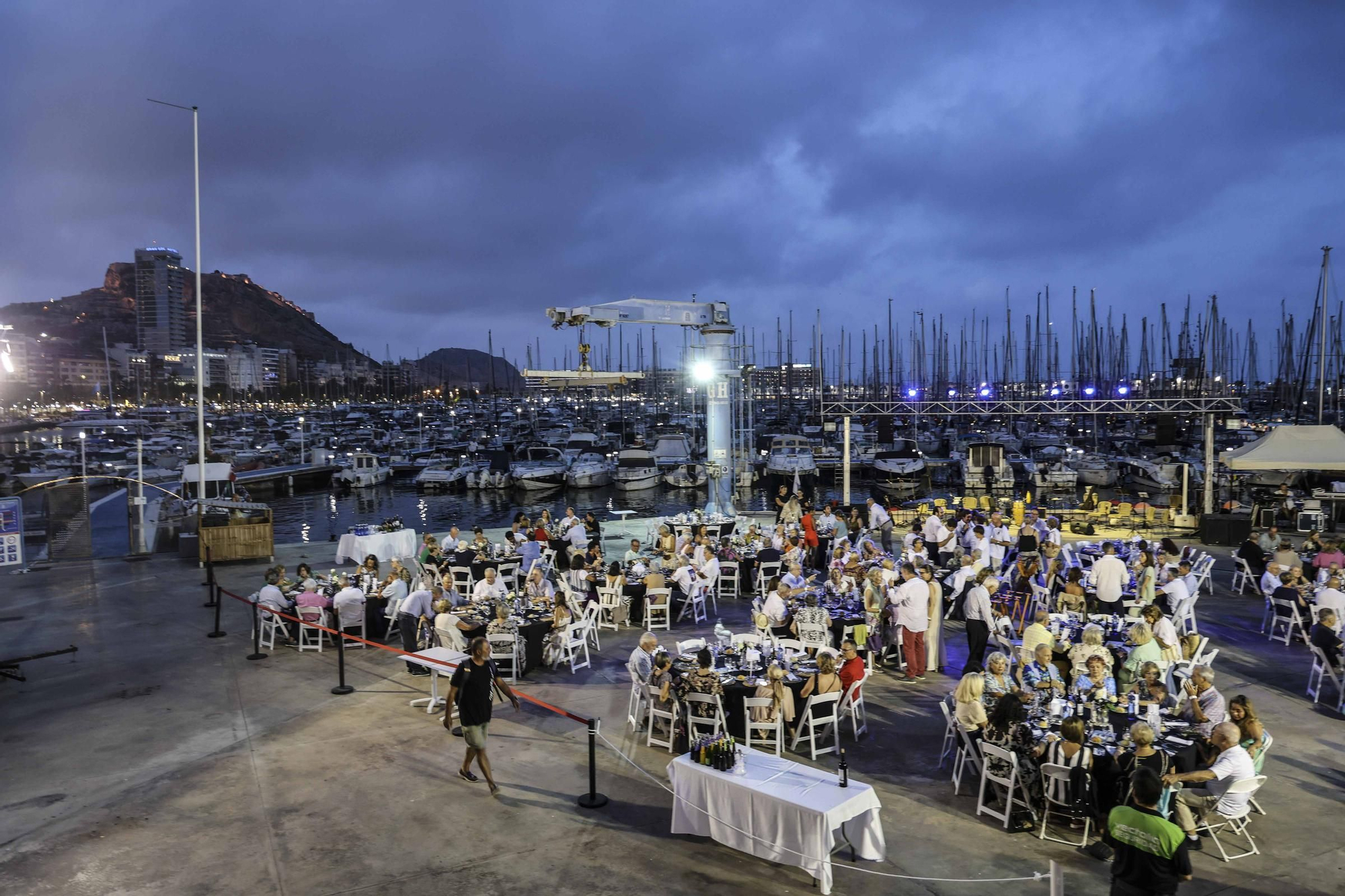 Así ha celebrado el Real Club de Regatas de Alicante la procesión de la Virgen del Carmen