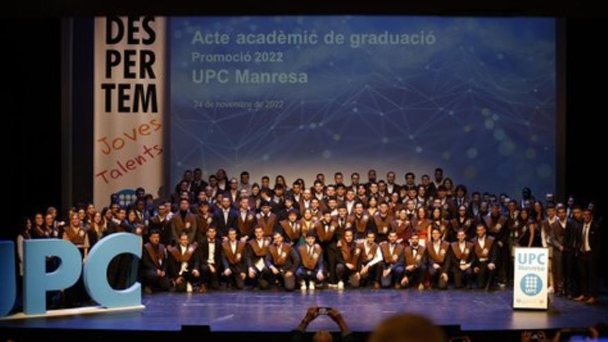 Acte acadèmic de graduació de la promoció 2023 de la UPC Manresa