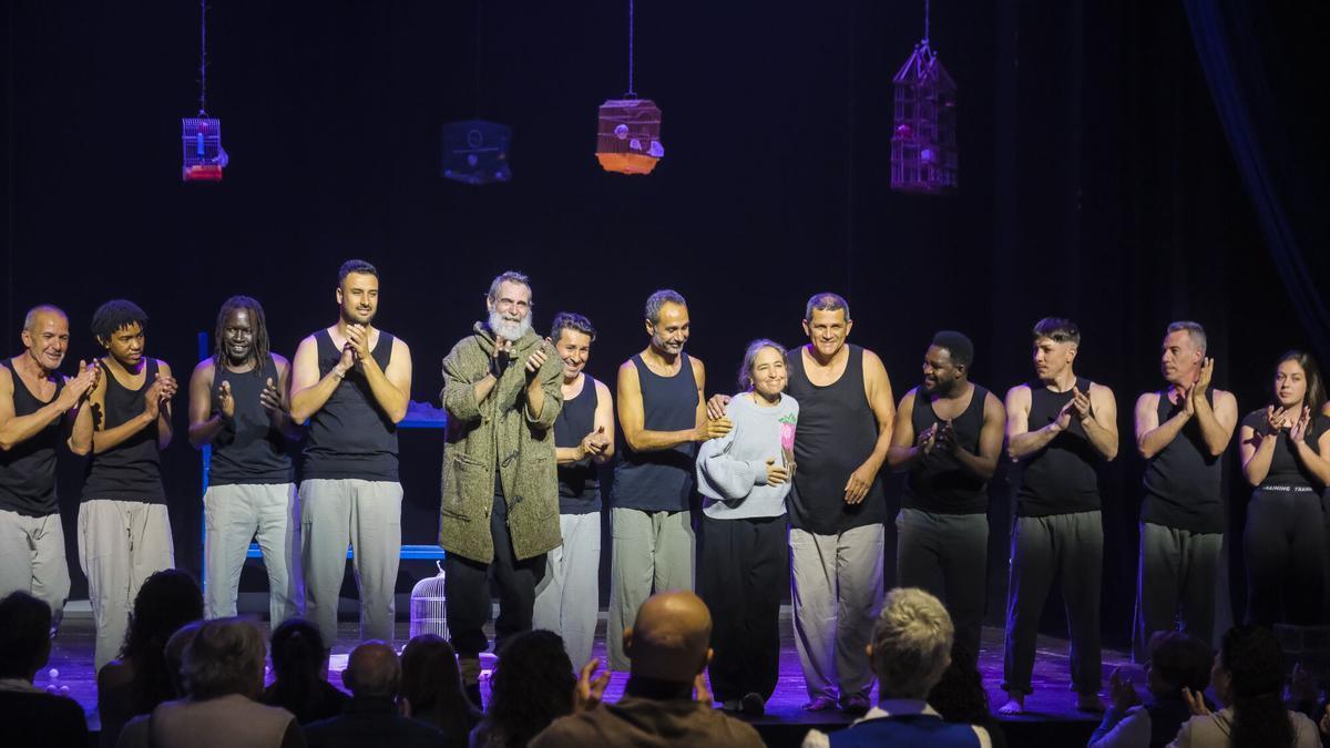 Obra de teatro de presidiarios, expresidiarios y voluntarios en Gáldar
