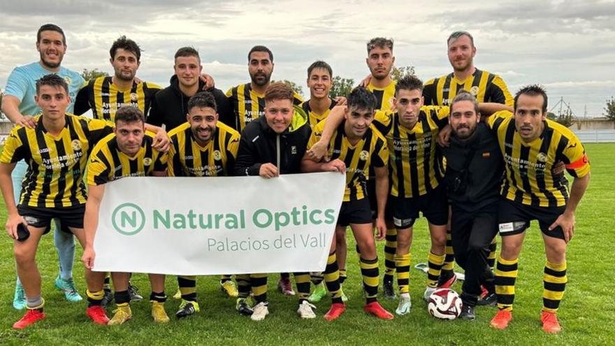 Formación del Moraleja CF en su estreno liguero. | Cedida