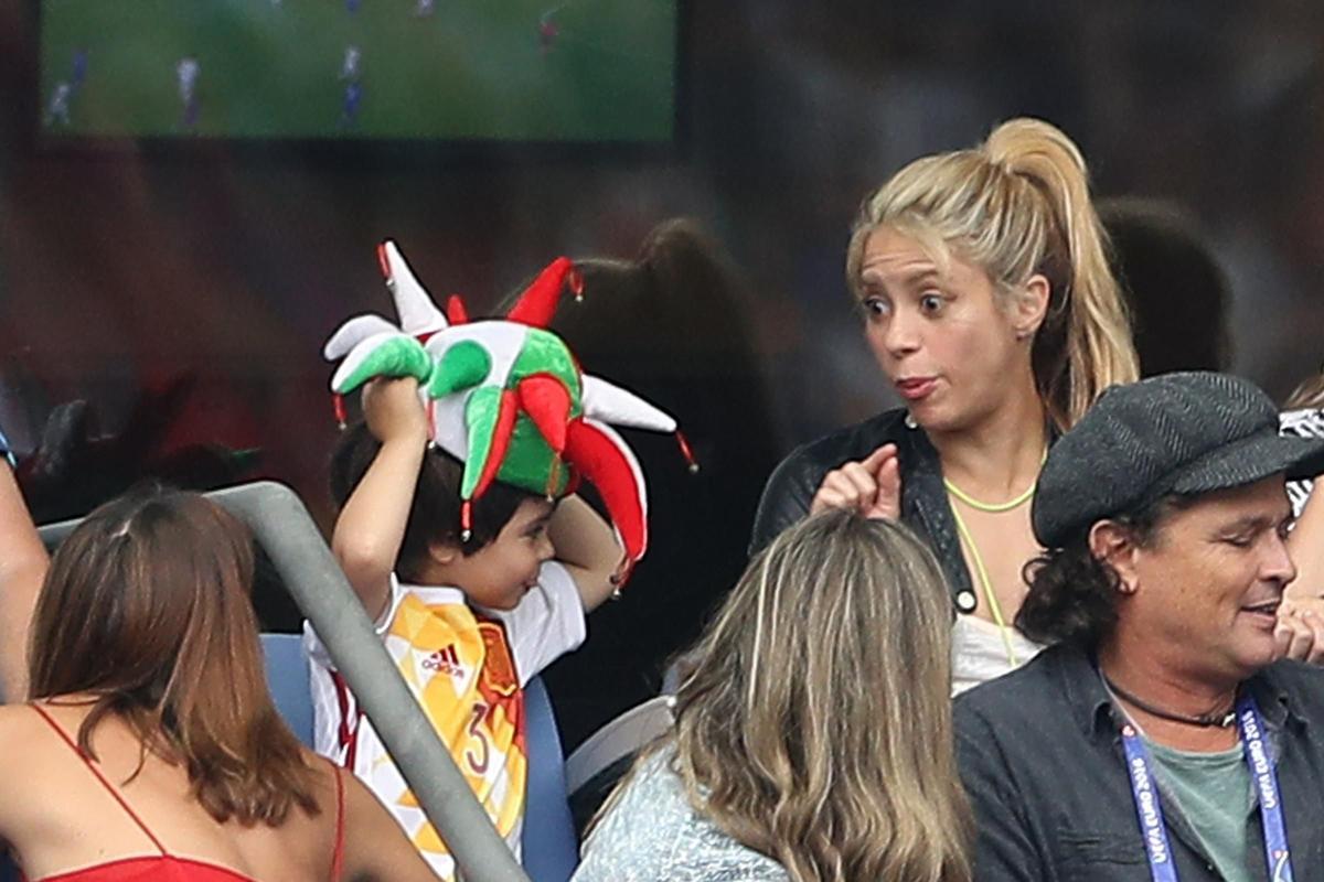 Shakira, su hijo y el gorro de Italia