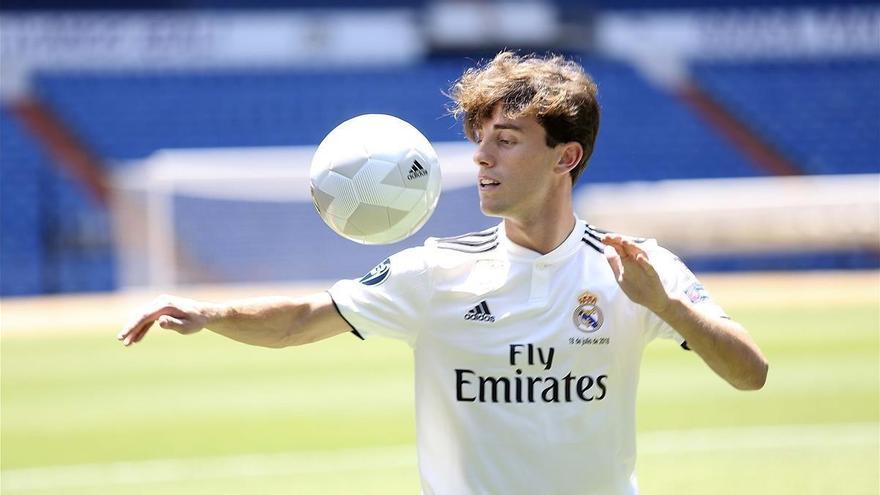 Odriozola promete &quot;trabajo, sacrificio y humildad&quot; en su primer día en el Madrid