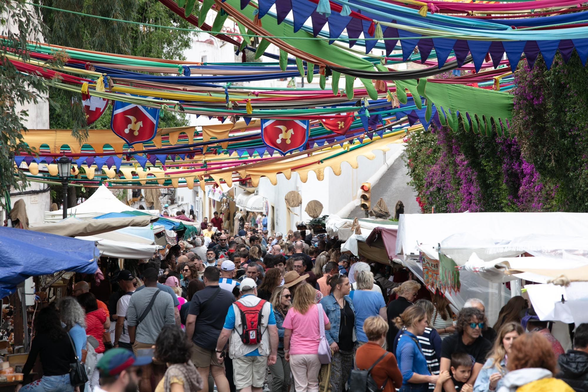 Imágenes de la Feria Medieval de Ibiza este sábado