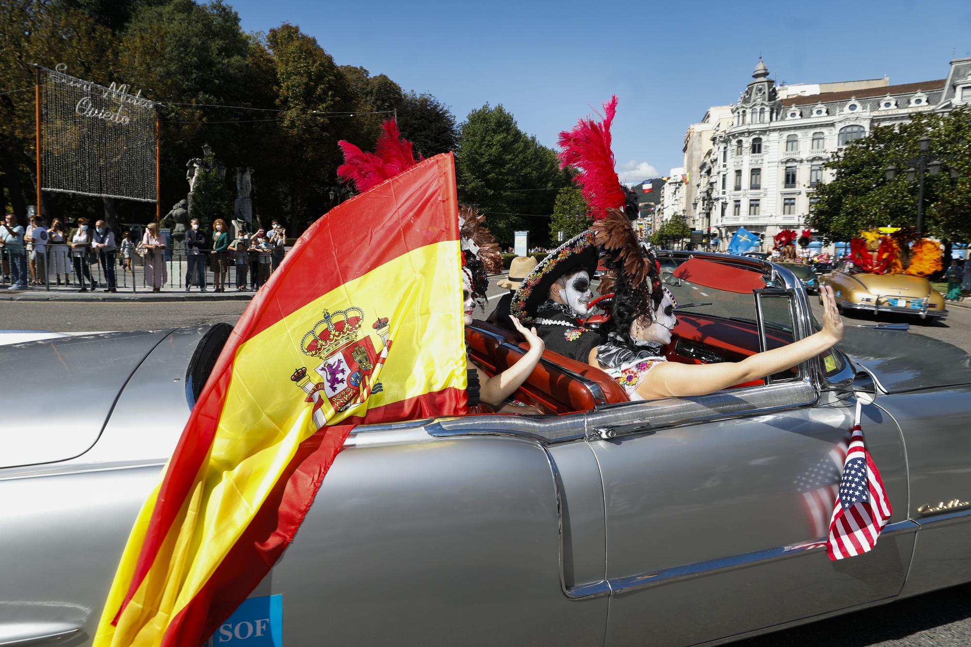 El mini desfile del Día de América en Asturias de San Mateo 2021