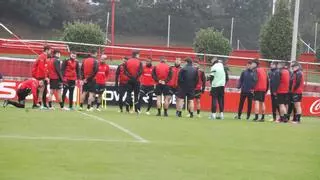 El Sporting vuelve al trabajo con Borja de Matías al mando y Jeraldino en el verde