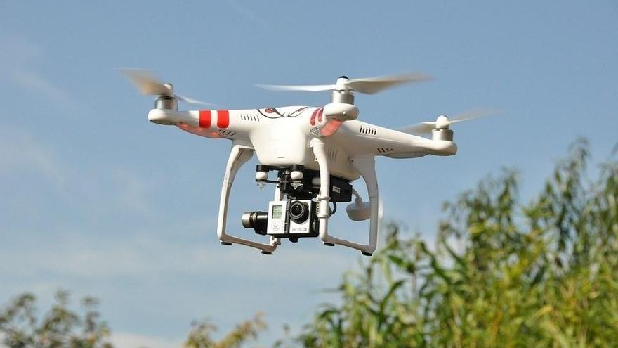 La Junta de Extremadura y las empresas de drones se unen para la expansión del sector