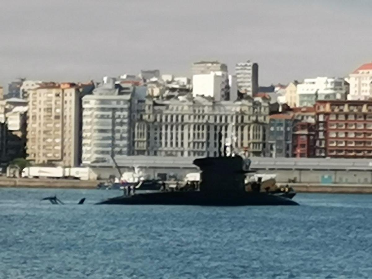 Un Submarino En El Puerto De A Coru a