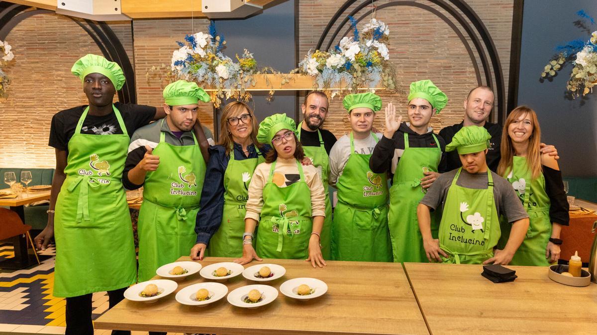 En imágenes | Décimo aniversario del Club Inclucina de Atades en La Flor de Lis