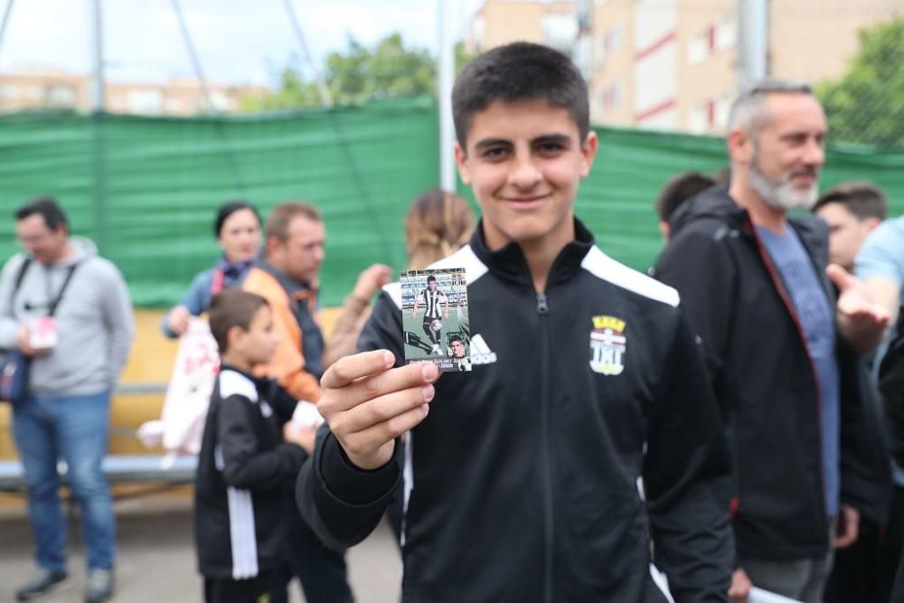 Presentación del álbum de cromos del FC Cartagena