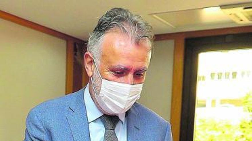 Alcaldes y cabildos plantan cara a Torres: “Necesitamos hasta el último céntimo”