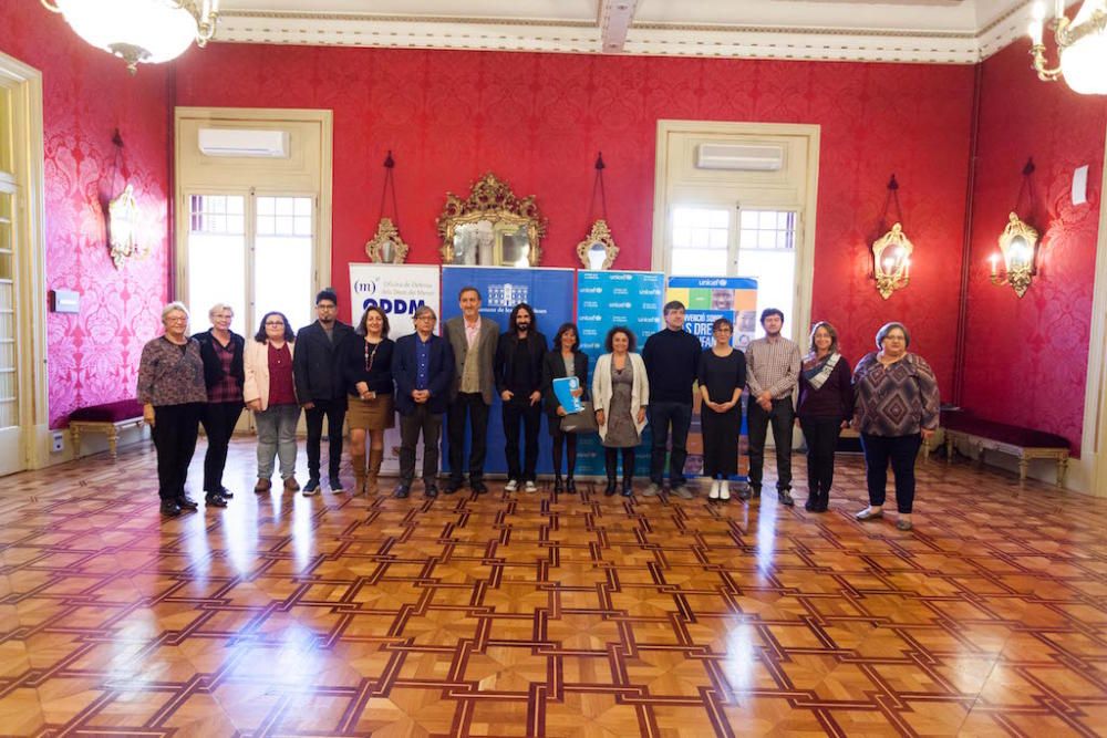 Los más jóvenes 'toman' el Parlament para luchar contra el cambio climático