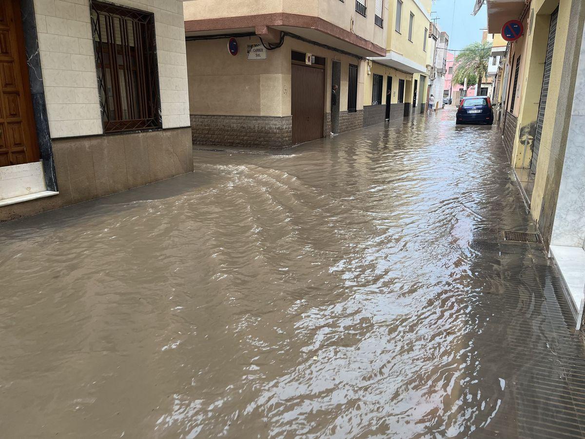 La calle San Ramón es otro de los puntos que sufre inundaciones en Nules cuando llueve de forma torrencial.