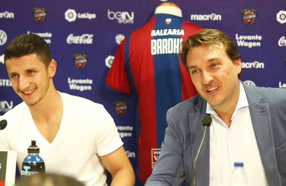 Bardhi, nuevo jugador del Levante UD