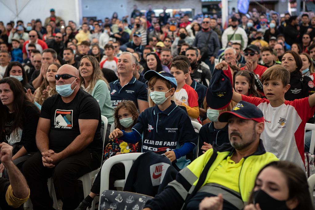 Explosión de júbilo en Mazarrón por la victoria de Pedro Acosta