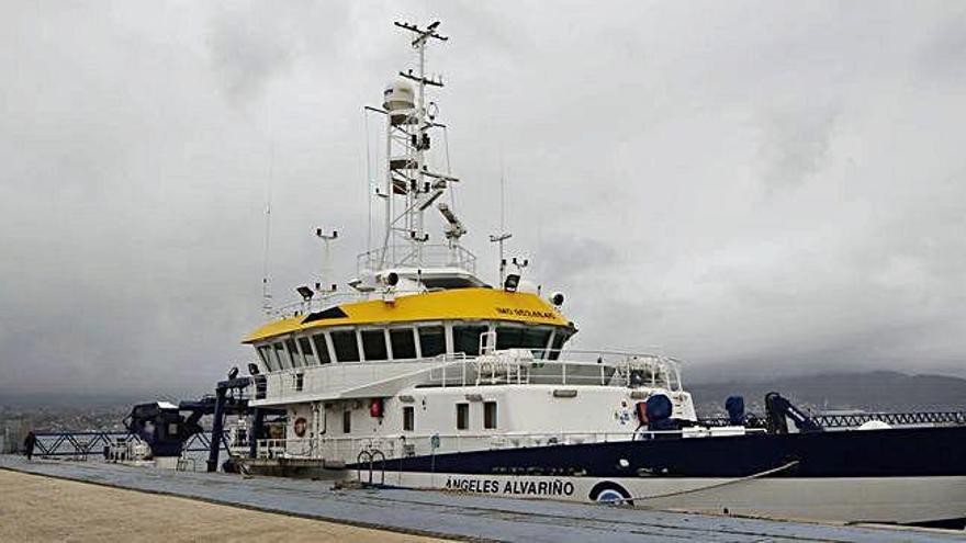 El &#039;Ángeles Alvariño&#039;, oceanográfico del IEO después amarrar tras un error administrativo.