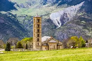 El valle perdido de los Pirineos que esconde el mayor tesoro románico del mundo