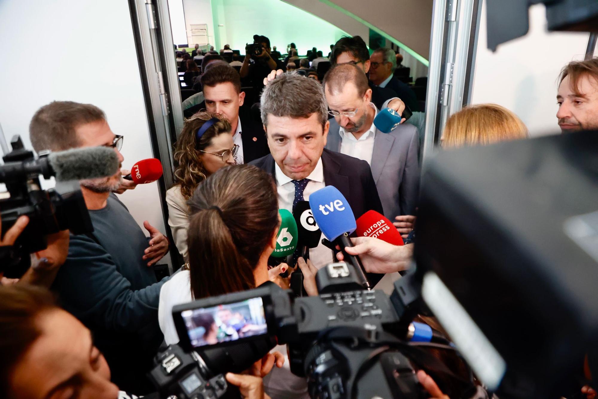 Primer acto de Carlos Mazón tras el funeral de Estado y los abucheos de las víctimas