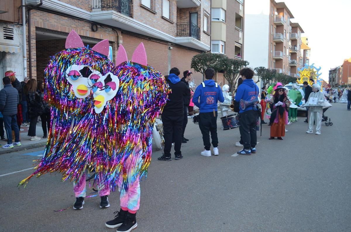 "Furbies" primer premio de la categoría Individual o dúo