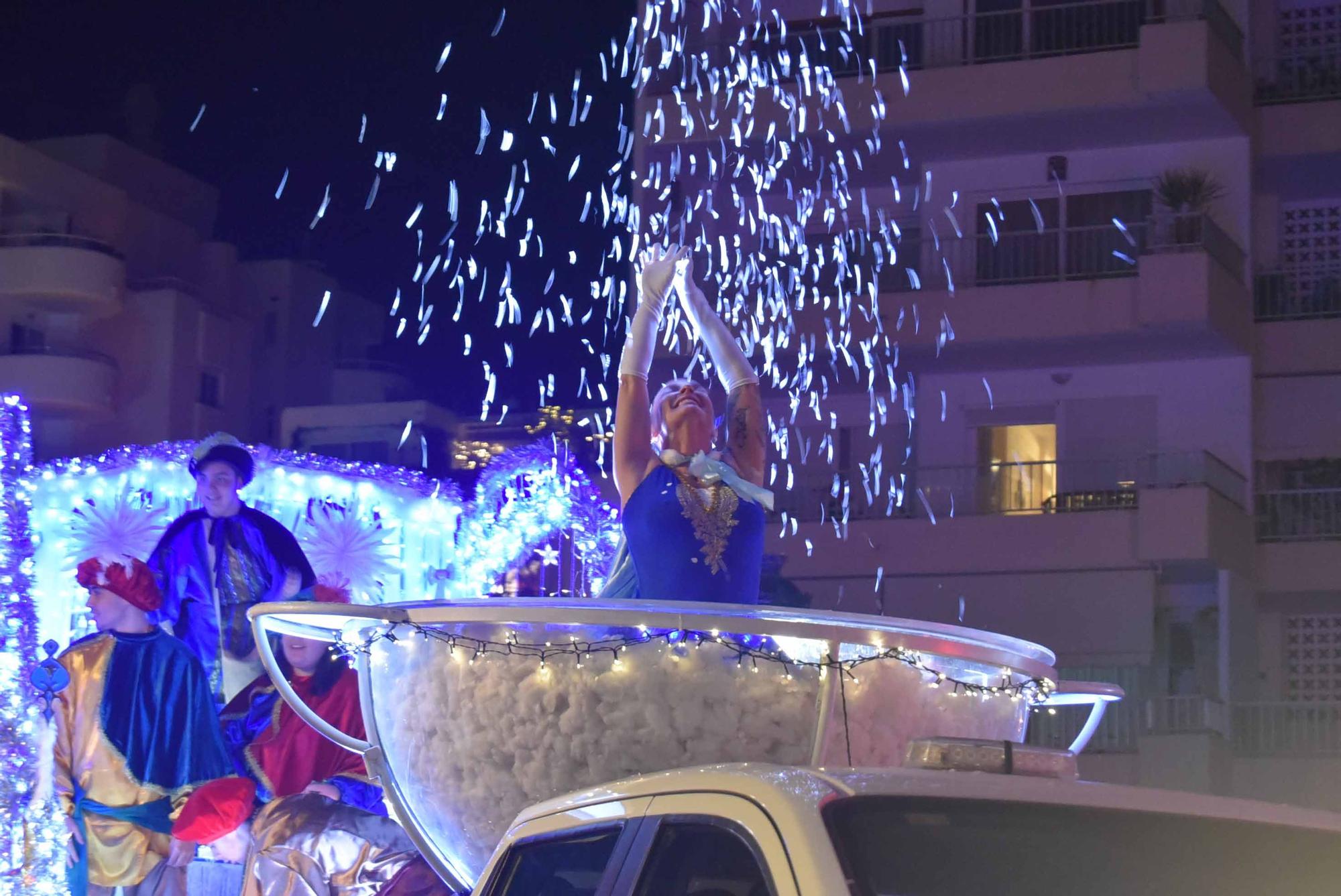 Mira aquí la galería de fotos completa de los Reyes Magos en Santa Eulària