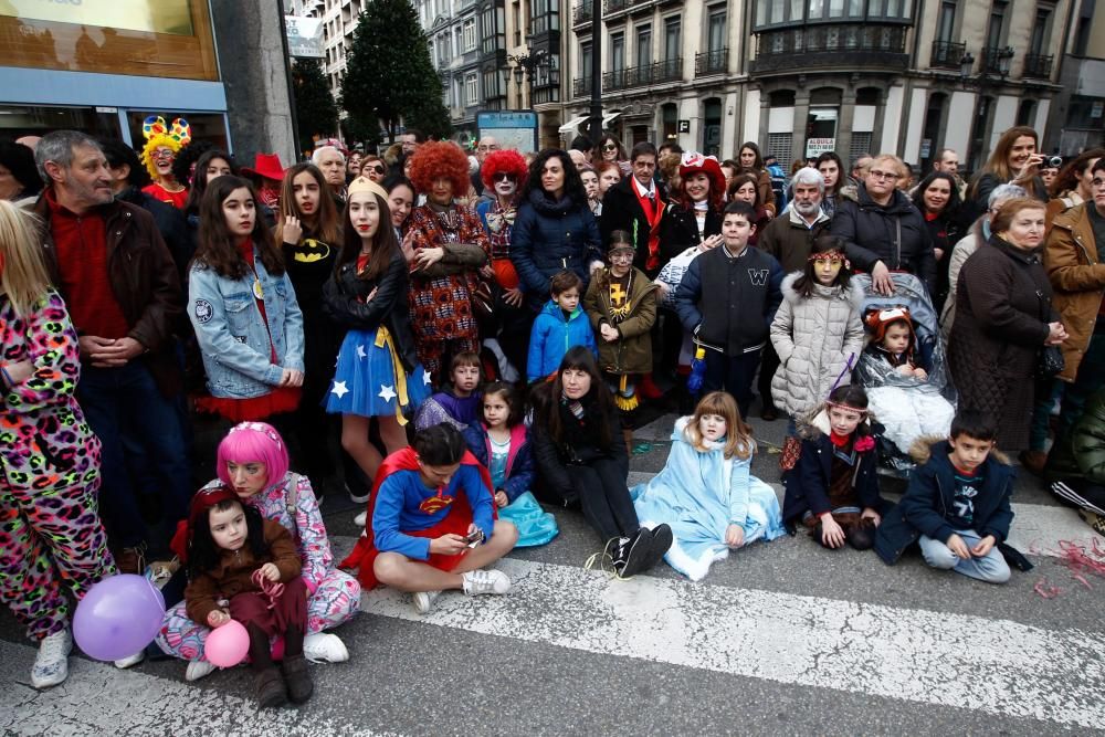 Desfile de Antroxu en Oviedo