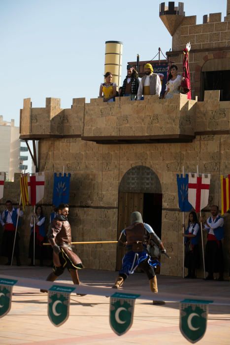 La media luna conquista El Campello tras una feroz batalla