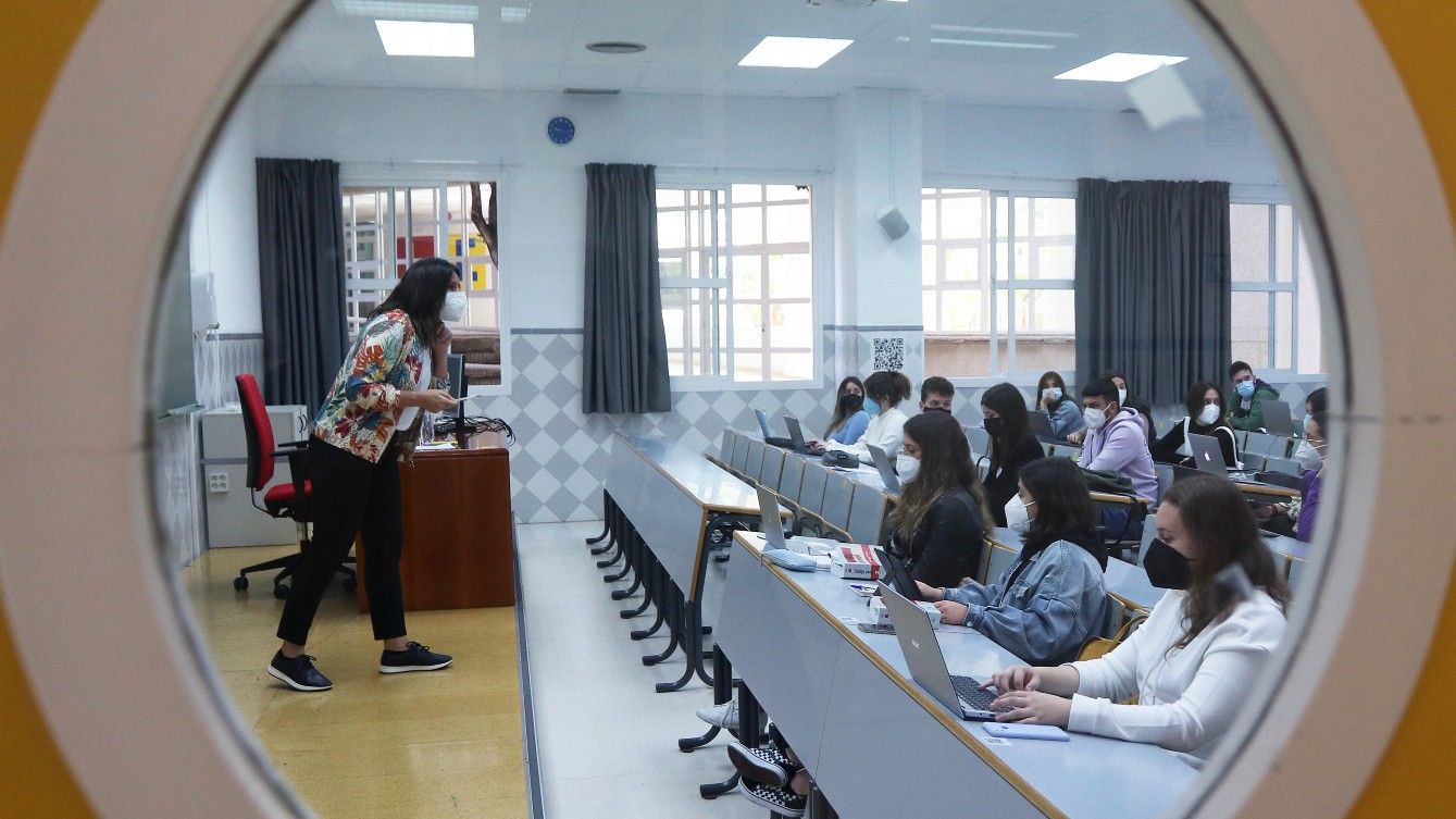 Una clase en la facultad de Derecho de Málaga.