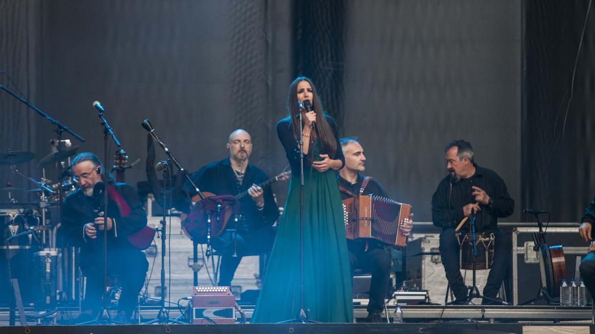 Concierto del grupo de folk 'Luar na lubre'.