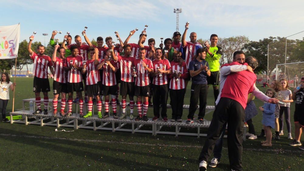 El Montesinos celebra el ascenso por todo lo alto