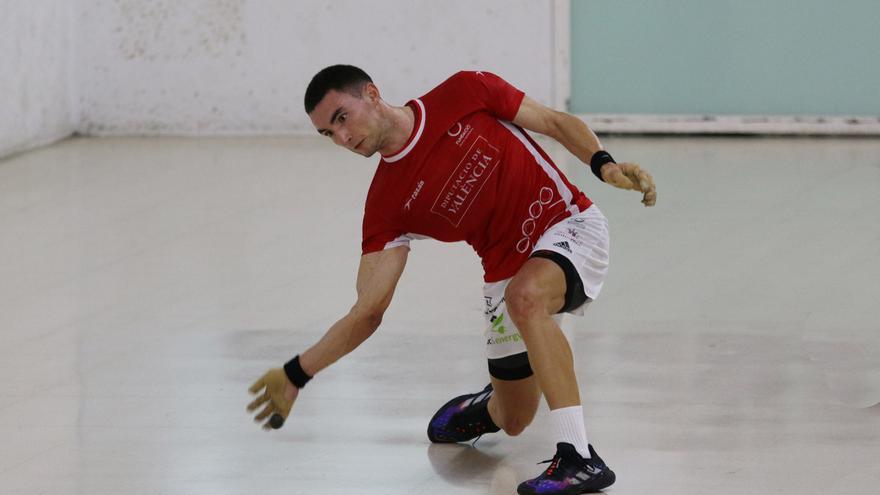 Iván s’assegura  el bitllet per a  les semifinals del Campionat Mà a Mà