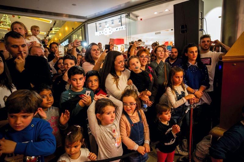 Encendida de luces en los centros comerciales de Zaragoza