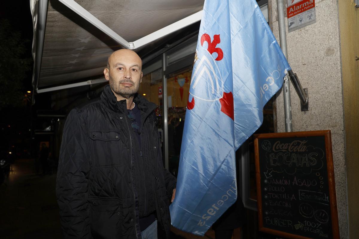 Srdjan Bajcetic, ayer, en la inauguración de la Peña A Tapa Celeste.