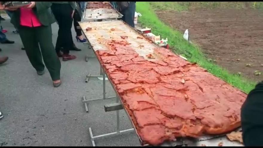 Metros y metros de empanada de maíz en Cordeiro
