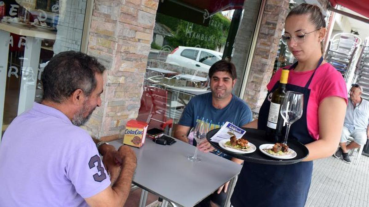 Una edición anterior de la ruta y concurso de Valga.