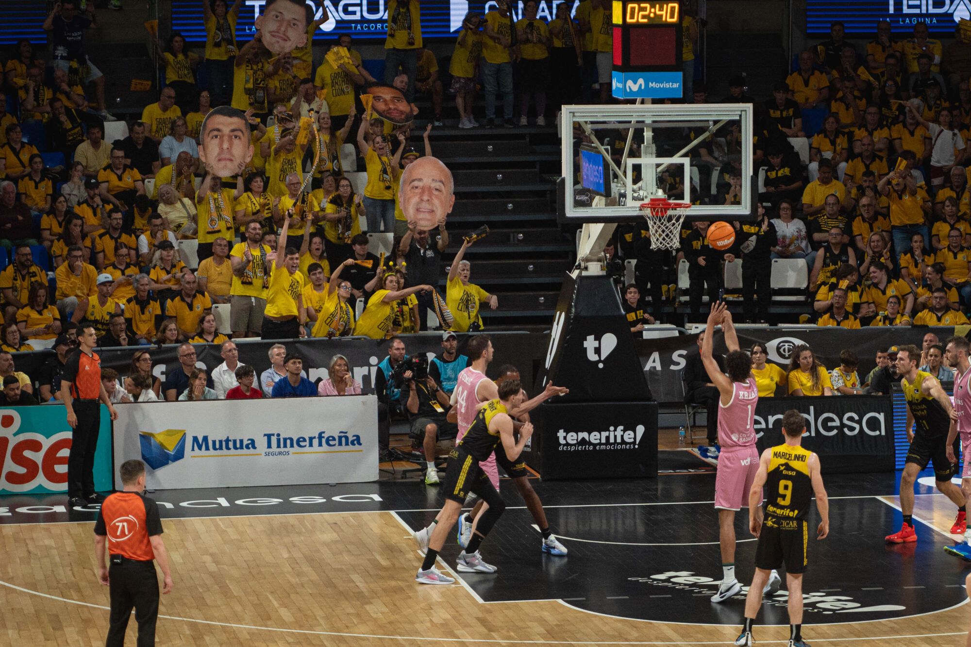 Partido La Laguna Tenerife CB Canarias - Joventut Badalona Inicio de playoff de Liga Endesa Quedarse hasta el fina porque en caso de derrota podría ser el último partido en casa esta temporada  | 02/06/2025 | Fotógrafo: Rafael Arturo Jiménez Rivero