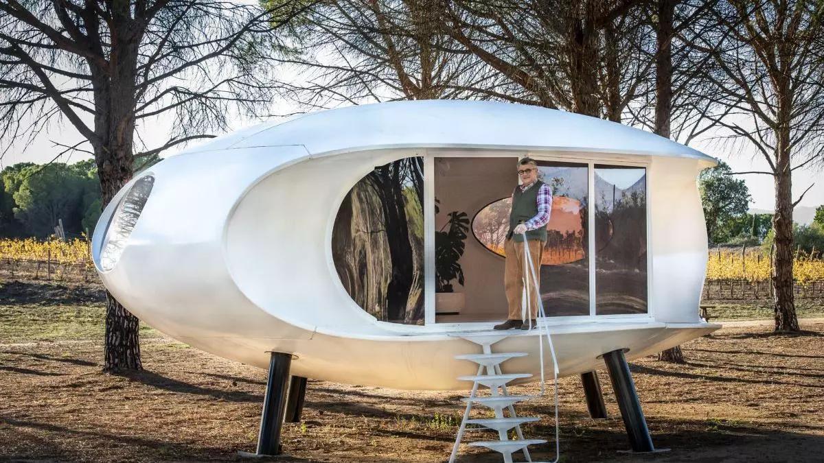 Casa Xasteros, una joya arquitectónica que evoca la forma de un ovni. Casa Xasteros, una joya arquitectónica que evoca la forma de un ovni.