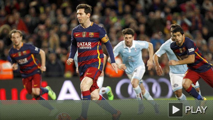 Messi va a lanzar un penalti... y le regala el gol a Luis Suárez