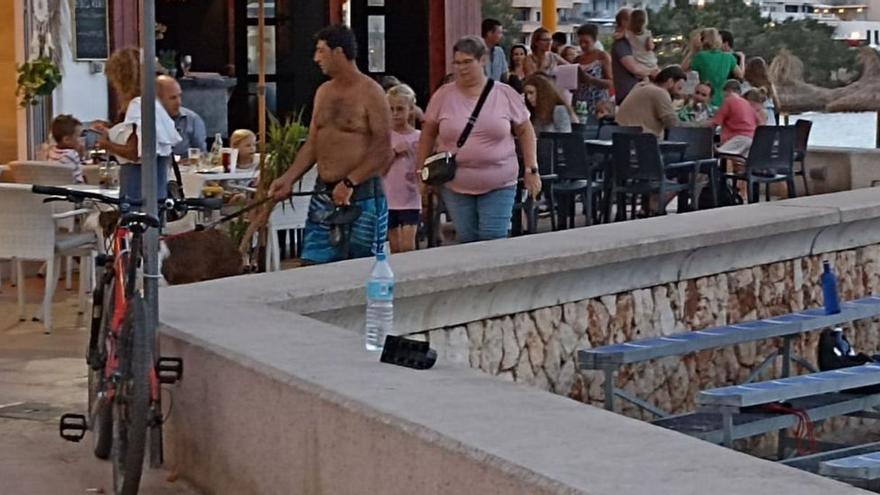 Müssen die Bars in Porto Cristo und S&#039;Illot auf Mallorca nächstes Jahr ihre Meerblick-Terrassen dichtmachen?