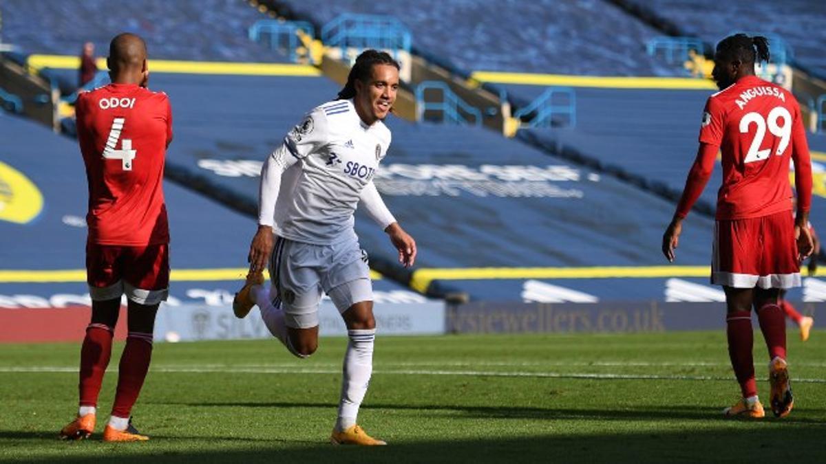 Hélder Costa celebra un gol con el Leeds United