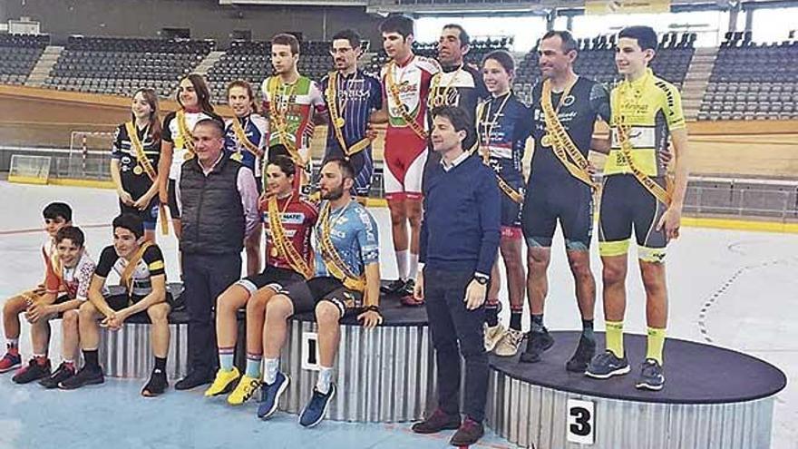 Podio general del Campeonato de les Illes Balears de pista disputado ayer en Palma