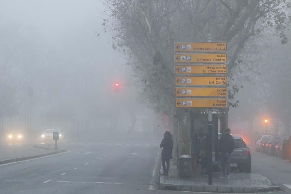 Córdoba despierta bajo la niebla