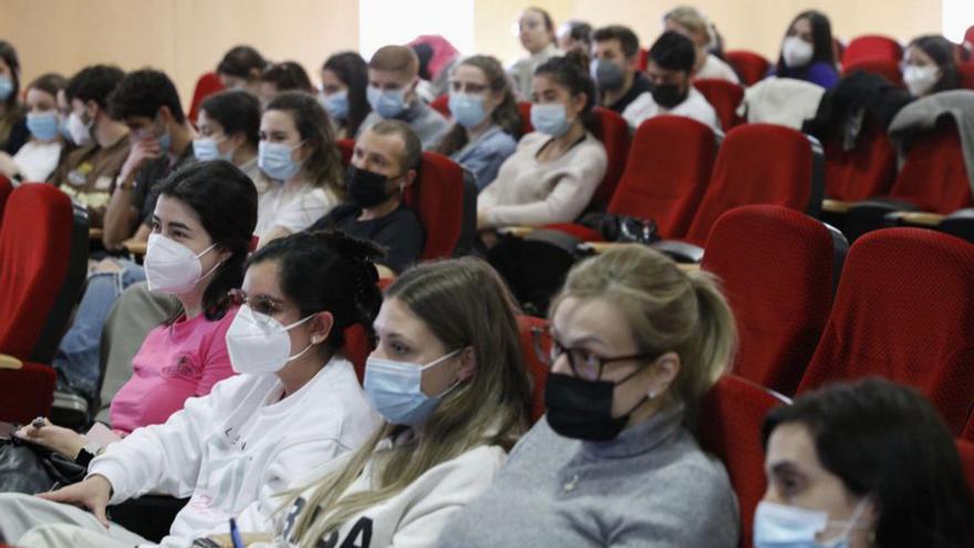 Debate sobre el futuro de la enfermería | MARCOS LEÓN