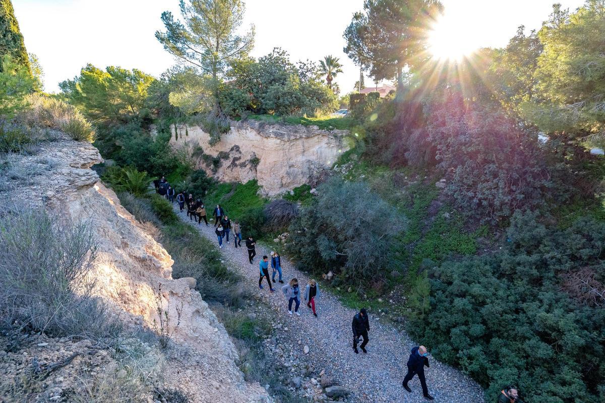 Imagen de la zona por la que discurre el nuevo parque urbano de El Moralet, en Benidorm.