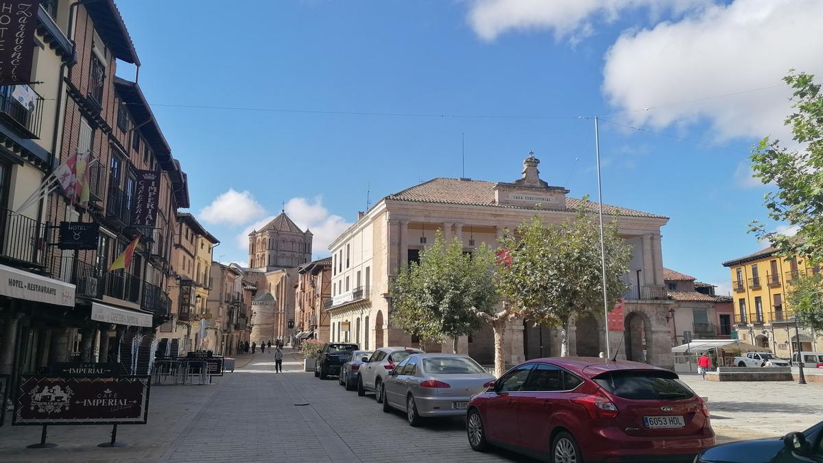 Plaza Mayor de Toro, ciudad que acoge las jornadas en las que participan agricultoras y ganaderas
